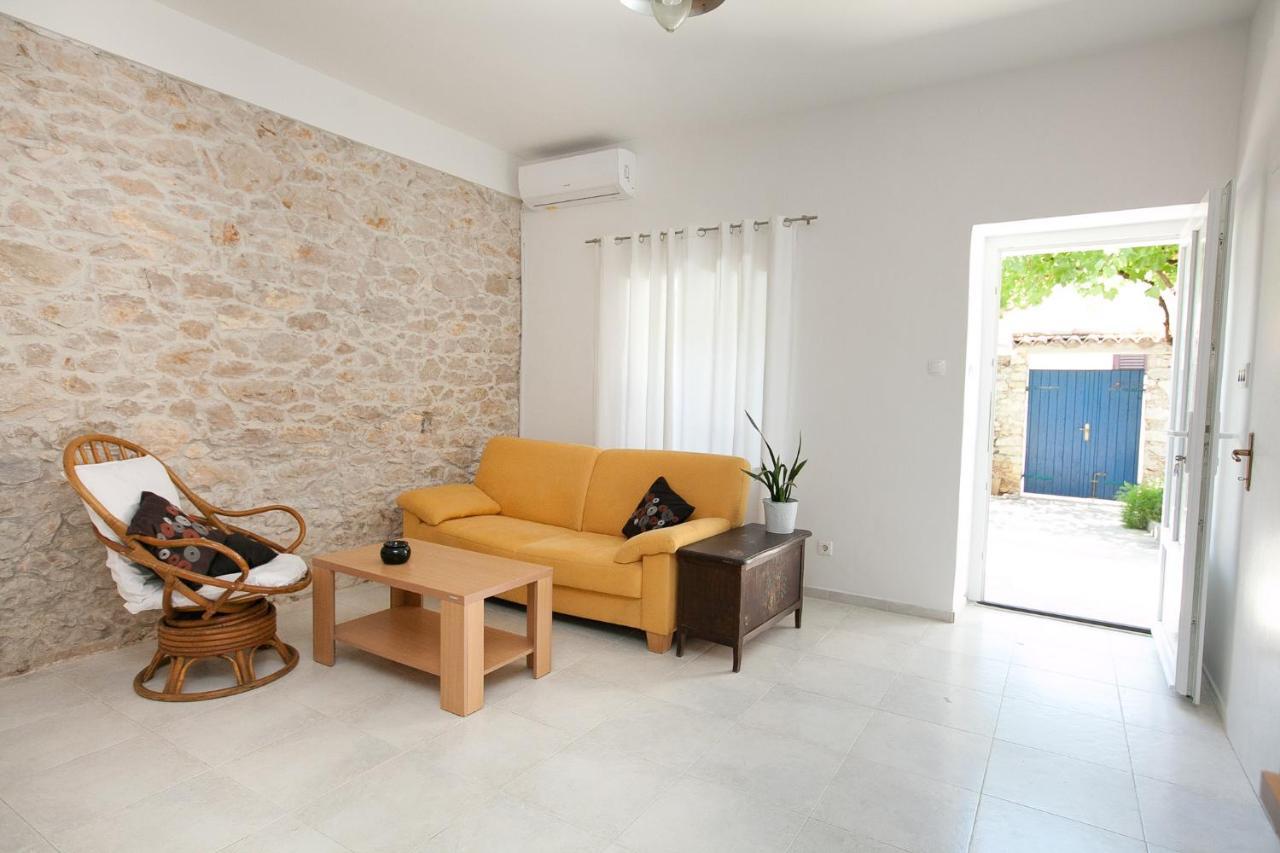 Appartement Kuca Za Odmor Toksini à Zadar Extérieur photo