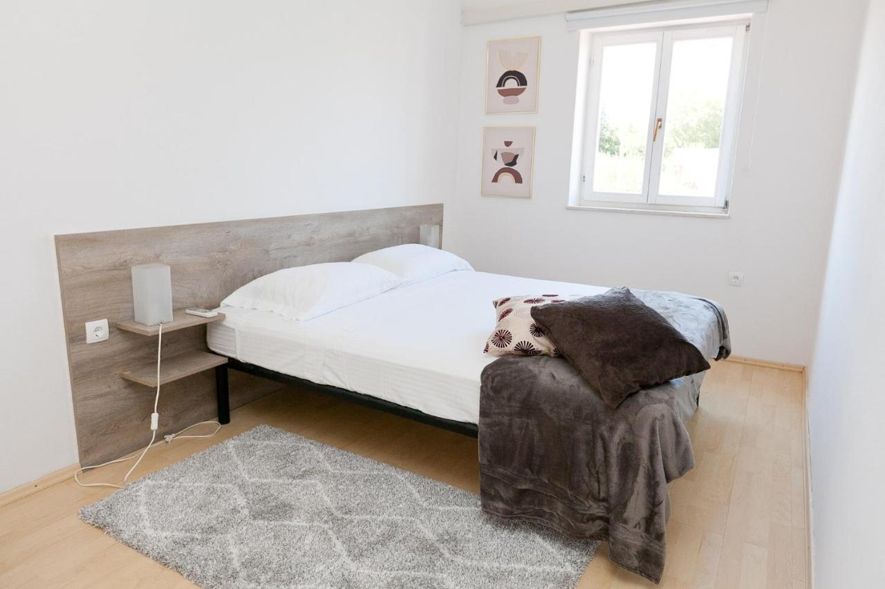 Appartement Kuca Za Odmor Toksini à Zadar Extérieur photo